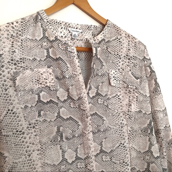 Calvin Klein snakeskin blouse - Picture 3 of 8